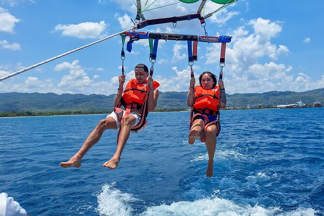 Montego Bay: Jet Car, Jet Ski and Parasailing - Montego Bay in one outing: parasailing plus jet ski, all in about 2 hours