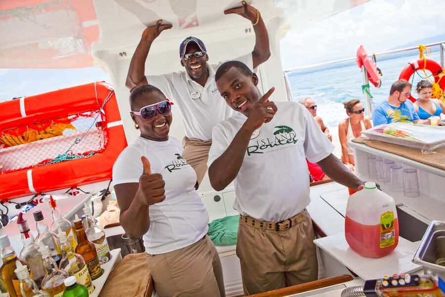 Montego Bay: Reggae Catamaran 18+ Cruise with Open Bar - The DJ and Dance Return: The Moment the Trip Becomes a Party