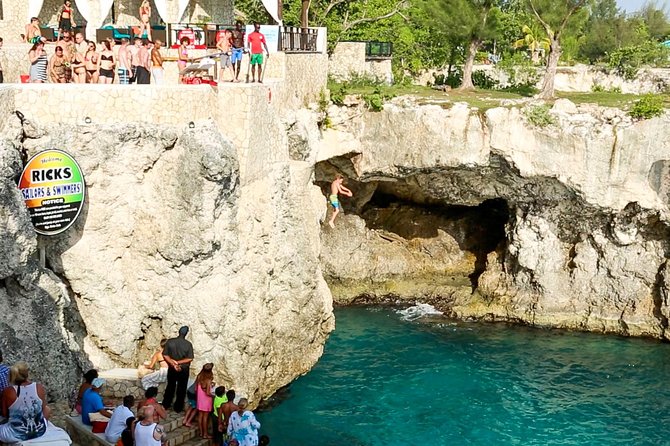 Negril 4 in 1 Day Trip from Montego Bay - What You Actually Pay For, and Where the Extra Money Goes
