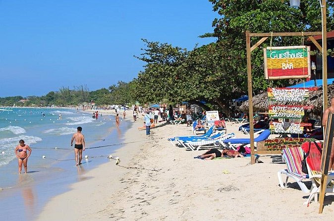 Negril 7 Mile Beach & Rick's Café Combo Tour from Montego Bay - The one-hour drive each way: what to notice on the way