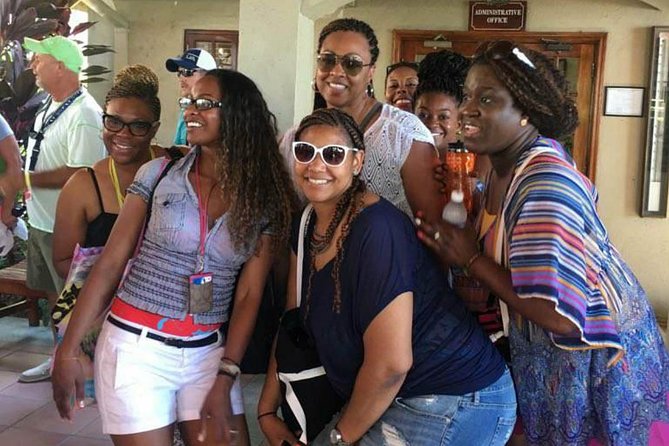 Negril Hotels Private Round Trip Transfers from MBJ - Sangster arrival: your pickup at MBJ, straight to the car
