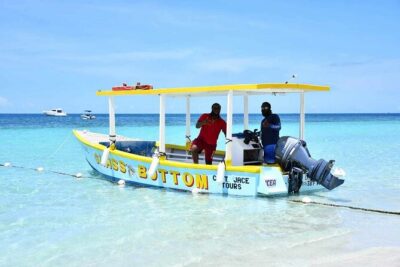 Negril Lobster Lunch on Booby Cay & Snorkeling To a Sunken Cannon