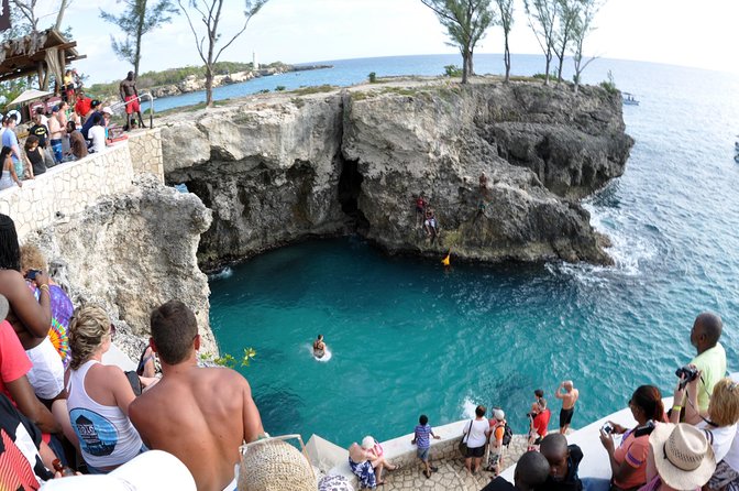 Negril Sunset Trip to Rick's Cafe from Montego Bay and Grand Palladium - What Makes This Tour Good Value at $80 Per Person