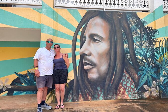 Nine Mile Reggae & History Guided Tour to Bob Marley's Birthplace - What you’ll actually see: residence, mausoleum, and the sense of place