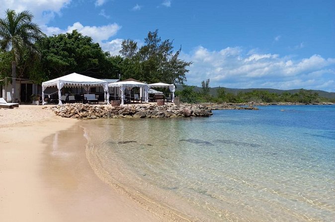 Ocho Rios: Bamboo Beach Club VIP Access with Lunch and Cocktails - Time Management: How the Day Feels in Real Life