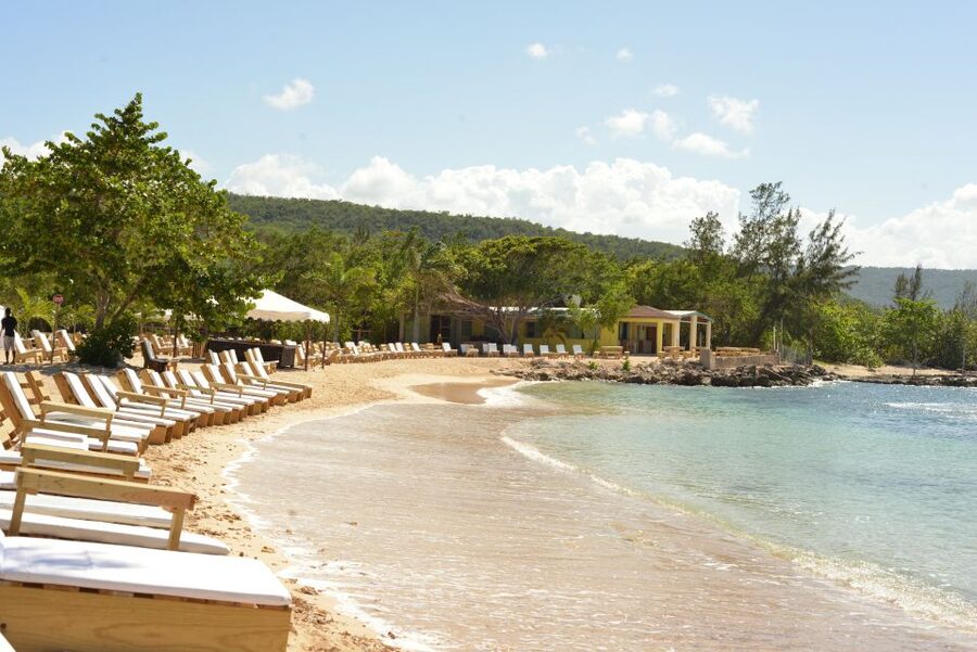 Ocho Rios: Bamboo Beach Club VIP Pass with Lunch and Drinks - Duration and pacing: how to plan your day around 5 hours
