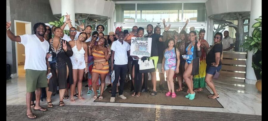 Ocho Rios: Dunn's River Falls and Shopping Tour - Swim time at the base, plus what to pack so you feel comfortable
