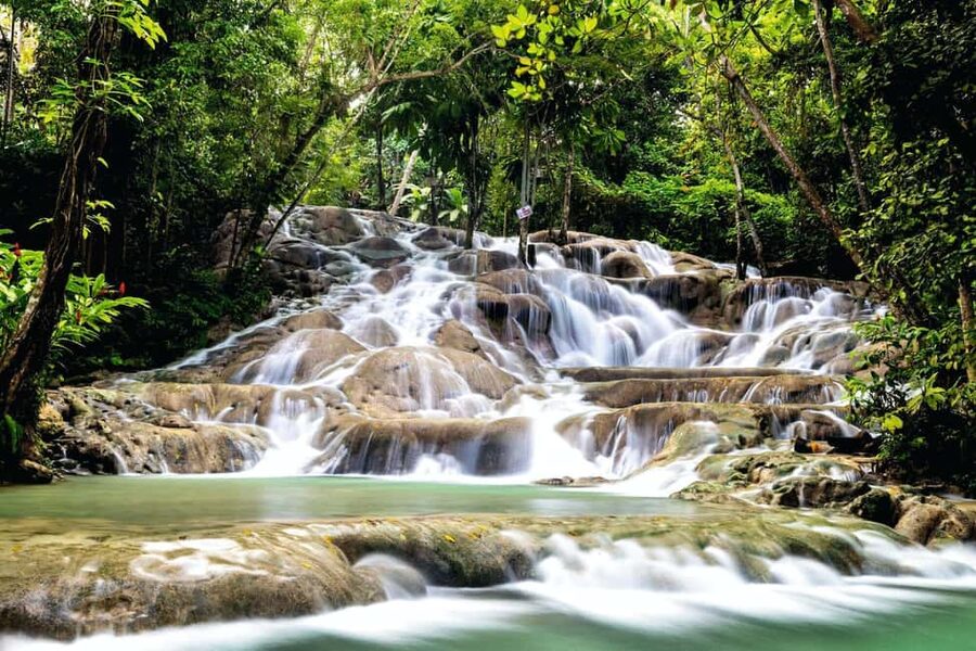 Ochos Rios: Full Day Dunn's River and Blue Hole with Lunch - Why this Blue Hole plus Dunn’s River day works so well