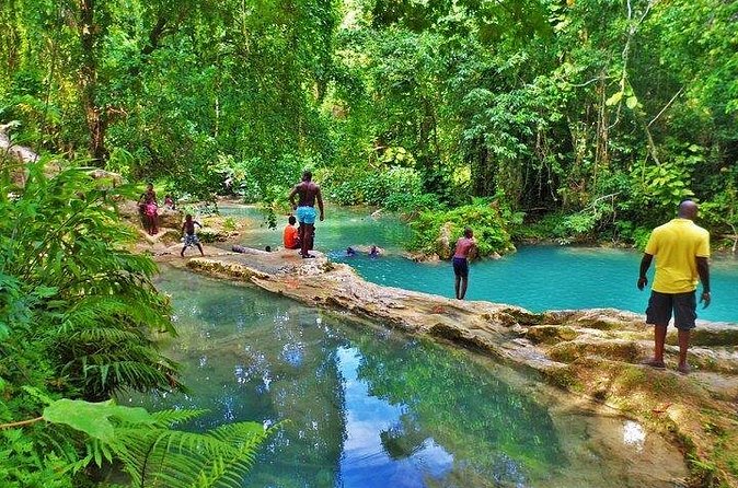 Original Blue Hole St. Ann Ocho Rios Jamaica Admission Fee Ticket - What the English in-person guide does for you