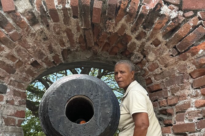 Port Royal (UNESCO World Heritage site)and Downtown Kingston Tour - Why this Port Royal plus Downtown Kingston route works