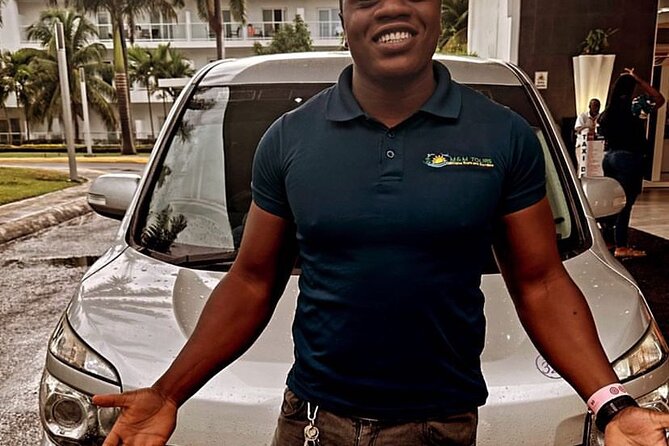 Private Airport Pickup and drop off in Jamaica - Montego Bay airport drop-off: getting back without stress