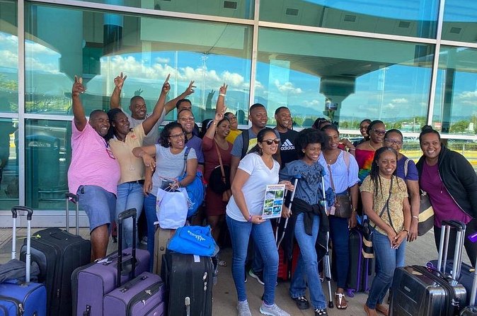 Private Airport Transfer from Montego Bay Airport to Ocho Rios - Who should book this transfer, and who might not