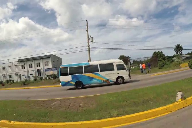Private Airport Transfer in Montego Bay - What a smooth pickup day looks like (and how you should prepare)