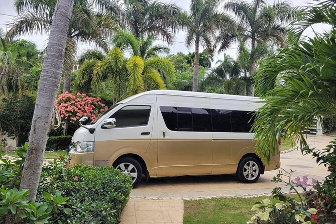 Private Airport Transfer | Montego Bay( Price vary on location) - Why This Private Pickup Feels Like the Start of Your Vacation