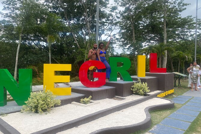 Private Airport Transfer to all resorts in Falmouth, Trelawny - Arrival That Avoids the Hassle Trap