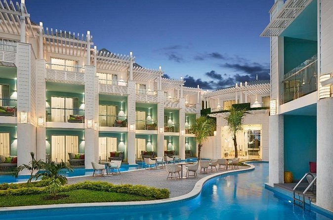 Private Airport Transfer to Azul Beach Resort Negril - Getting value from a transfer price of $53.35 per person