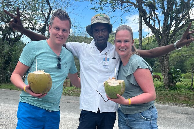 Private Airport Transfer to Hotels and Airbnb in Montego Bay - The 20-Minute Ride: What You Can Learn on the Way