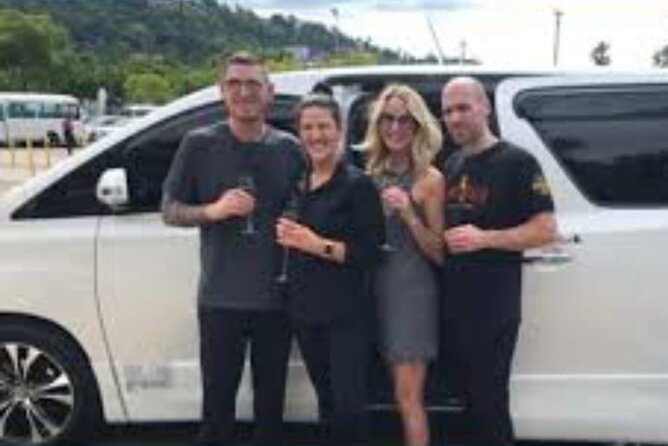 Private Airport Transfers to/from Hotels in Montego Bay - Why a private Montego Bay transfer beats the airport scramble