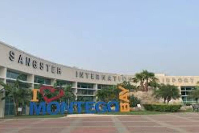 Private Airport Transfers to/from Hotels in Montego Bay - Arrival at your resort or villa: direct drop-off where you want to be