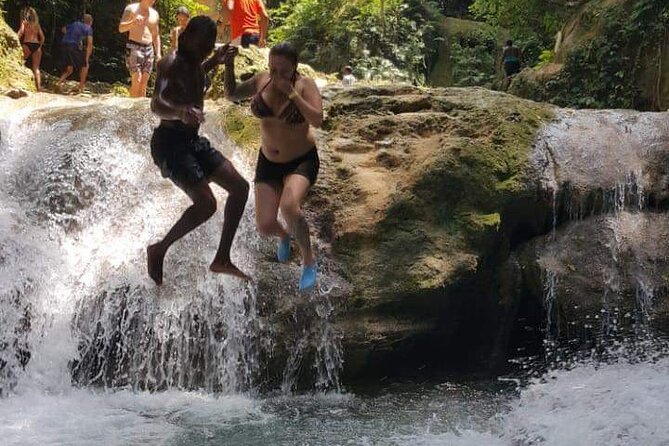 Private Blue Hole Tour from Montego Bay - Optional Thrills: Rope Swing and Cliff Jumping, Your Choice