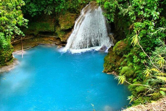 Private Combo Tour From Ocho Rios to Blue Hole and Dunn's River - Blue Hole in the Hills: Secluded Scenery, Pools, and Photo-Friendly Adventure