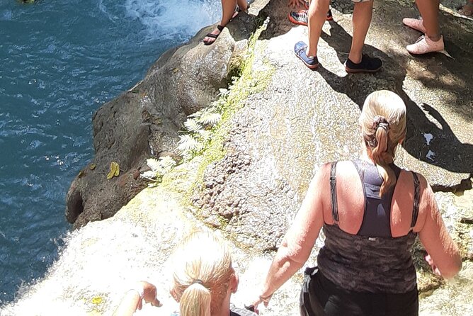 Private Combo Tour From Ocho Rios to Blue Hole and Dunn's River - Practical Packing for Blue Hole and Dunn’s River Falls