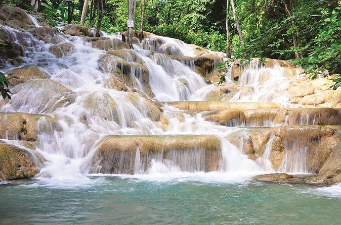 Private Dunn's River Falls Jamaica - A Real Look at Price: Is $91 Per Person Good Value?