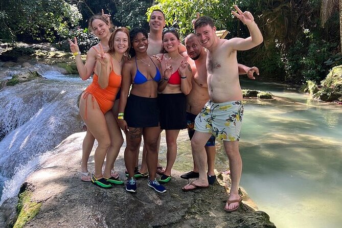 Private fun fill tour from Montego Bay to dunns river & blue hole - A Private Day From Montego Bay That Hits Blue Water and Real Climbing