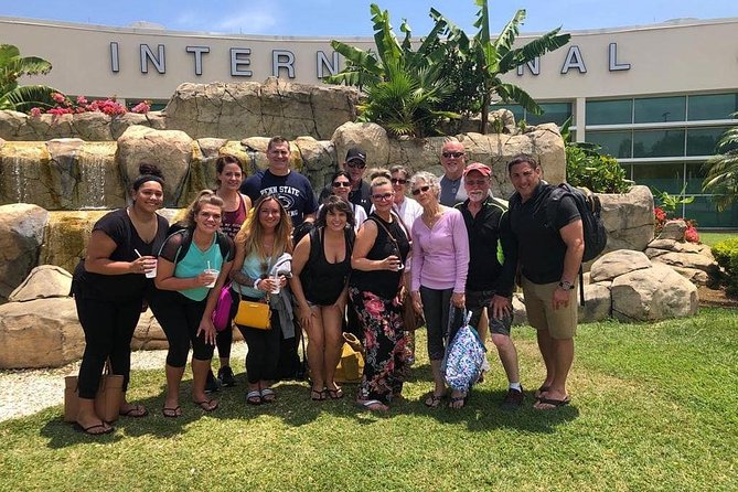 Private: Montego Bay Airport- Negril Resorts on the beach - Drop-Off at Negril Resorts on the Beach