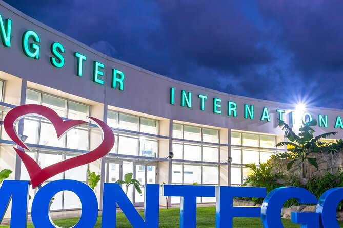 Private Montego Bay Airport Transfer To Hotels in Falmouth - Finding Your Driver at Sangsters International Airport