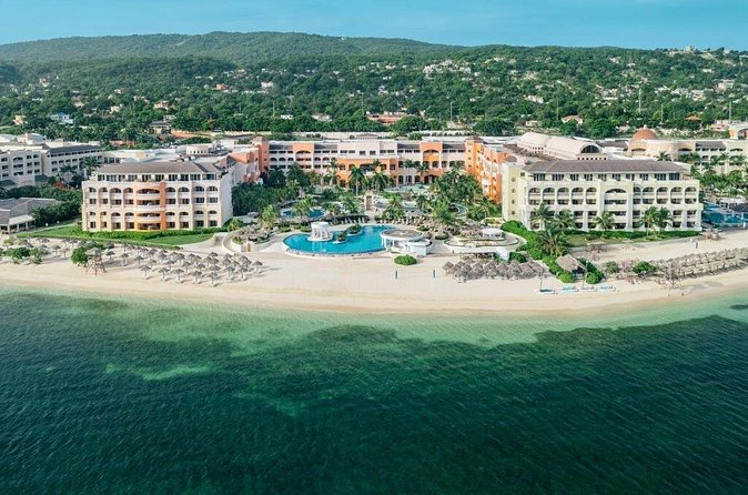 Private Montego Bay Airport Transfer to Montego Bay Hotels - The one thing to watch: hotel location and possible extra charges