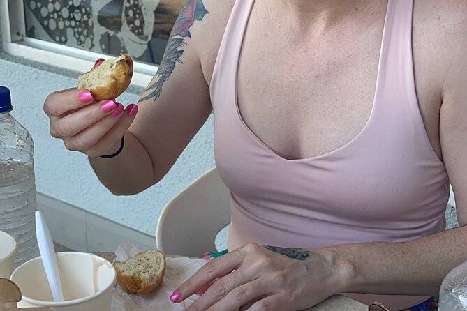 Private Montego Bay Foodie Tour with City Highlights - Your guide experience, from Das to Mama G, is a big part of the value