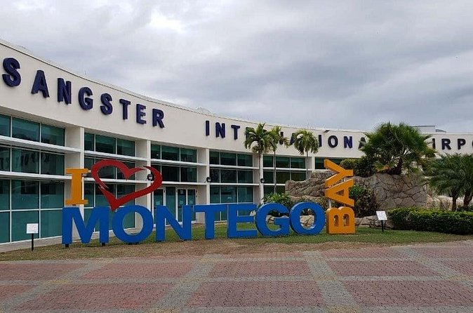 Private Montego Bay Jamaica Airport Transfer to Montego Bay Hotel - Who should book this transfer, and who might not need it