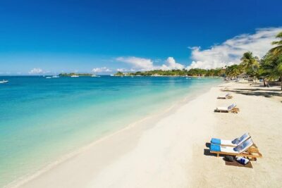 Private Negril Beach & Rick’s Cafe Sunset Tour