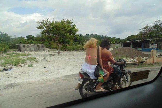 Private Negril Beach & Rick's Cafe Sunset Tour - The Scenic Drive: Where the Day Builds Momentum