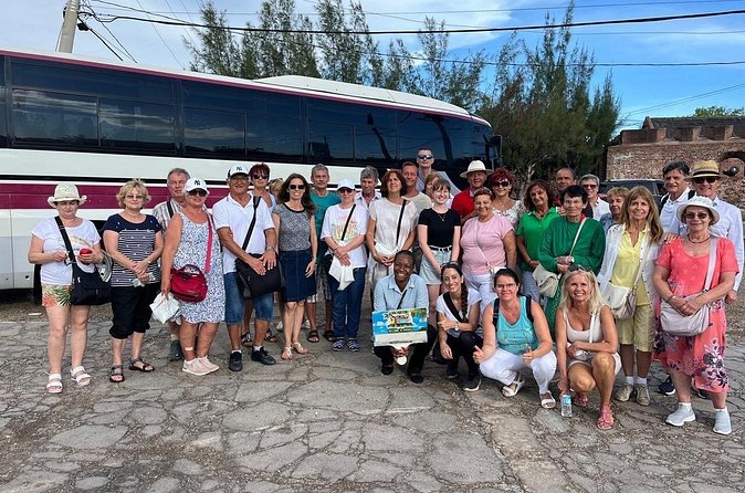 Private Nightclub Tour with Transfer from Ocho Rios, Runaway Bay - Little Tips That Make This Night Smoother