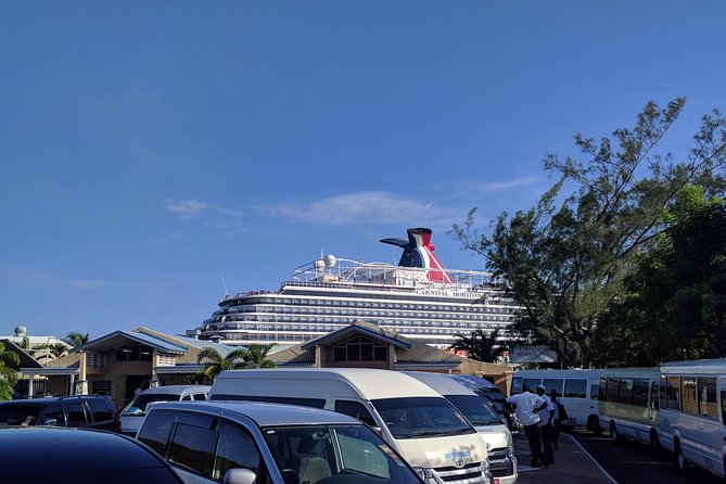 Private Ocho Rios highlight tour - Private transfers and an air-conditioned ride, the real value