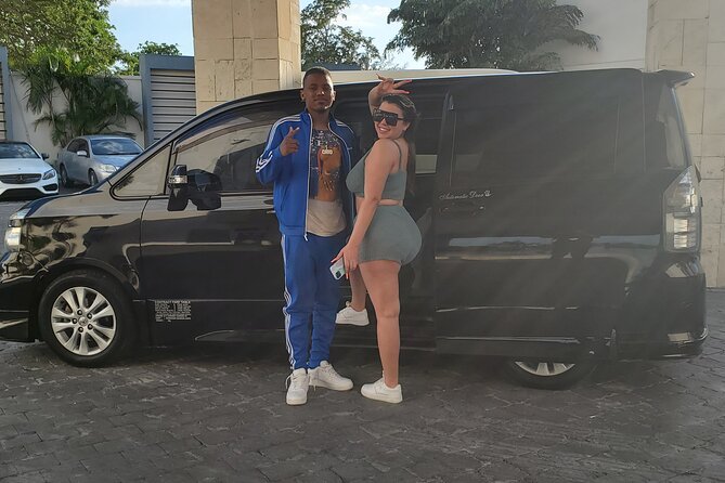 Private Round Trip Airport Transfer from Montego Bay to Negril - Taxi lines are the real problem, and this solves it