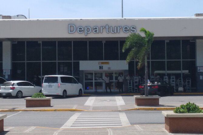 Private Round Trip Airport Transfer from Montego Bay to Ocho Rios - Meeting Your Driver at MBJ Without the Arrival Chaos