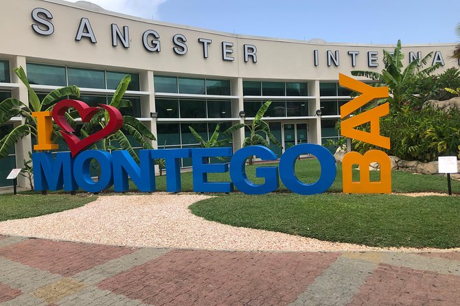 Private Round-trip MBJ Airport Transfer to Montego Bay Hotels - MBJ to Montego Bay made simple, private, and low-stress