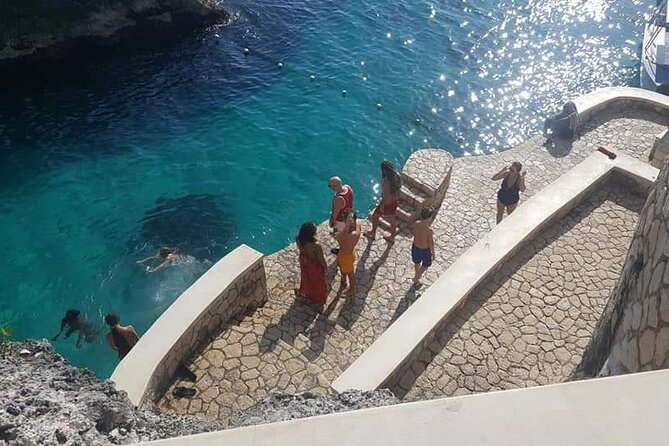 Private Tour From Ocho Rios or Runaway Bay To Negril 7 Miles Beach & Ricks Cafe - Who should book this Negril day trip, and who should skip it