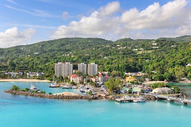 Private Tour From Runaway Bay to Ocho Rios, Blue Hole, Sightseeing and Shopping. - Entering Blue Hole: timing, gear, and what to expect