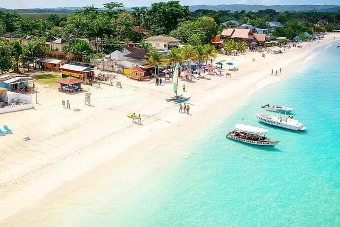 Private Tour of Negril Beach and Sunset at Ricks Cafe - Stop 1: Margaritaville Negril and the 7-Mile Beach Walk
