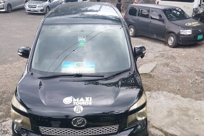 Private Transfer from Ian Fleming Airport to Ocho Rios - Inside the ride: comfortable, air-conditioned, and properly guided