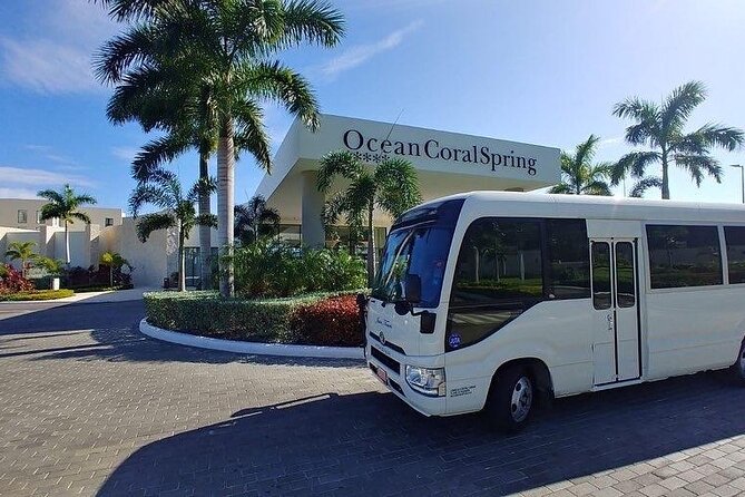 Private Transfer From Kingston Airport To Kingston Hotel One Way - The Ride: What 1 to 1.5 Hours Means for Your Plans