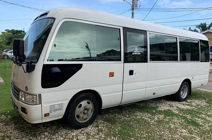 Private Transfer from Montego Bay Airport to Falmouth Area - Time on the Road: Planning for 1.5 to 2 Hours Without Stress