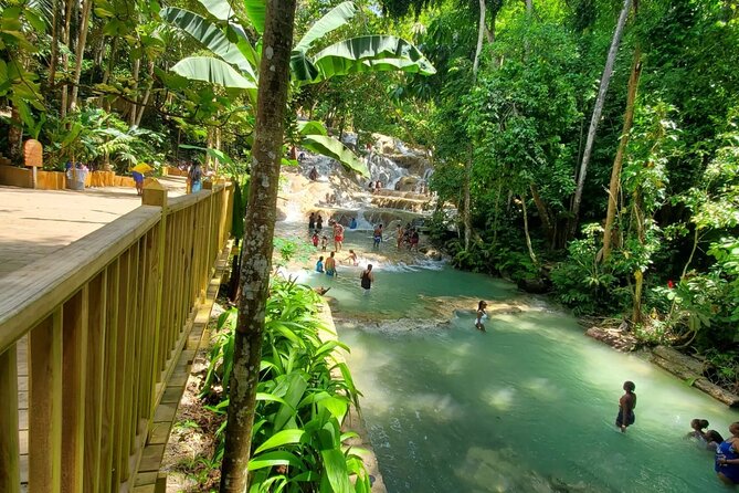 Private Transfer from Montego Bay to Dunns River Falls - Pickup in Montego Bay: Easy to Find, Easy to Trust