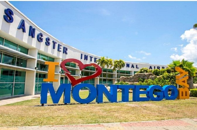 Private Transfer from Negril to Sangster Airport (MBJ) - Flight tracking and airport drop-off at Sangster (MBJ)