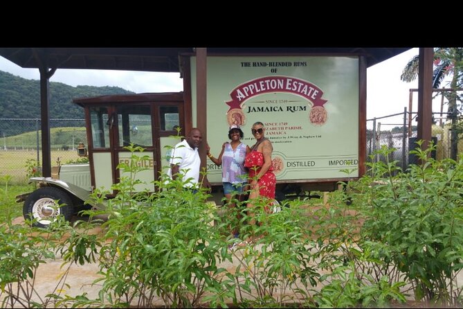 Private Transportation from Montego Bay to Appleton Estate & Pelican Bar - Who should book this private rum and Pelican Bar combo?