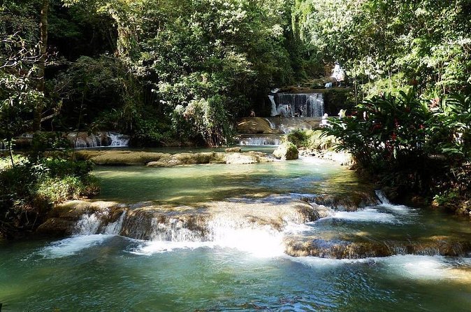 [PRIVATE] YS Falls from Negril - Entrance fees + Lunch Included - Lunch and refreshments: included, and that keeps the day comfortable